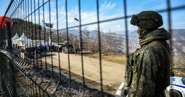 azerbaijan-sets-up-checkpoint-on-vital-road-to-armenia