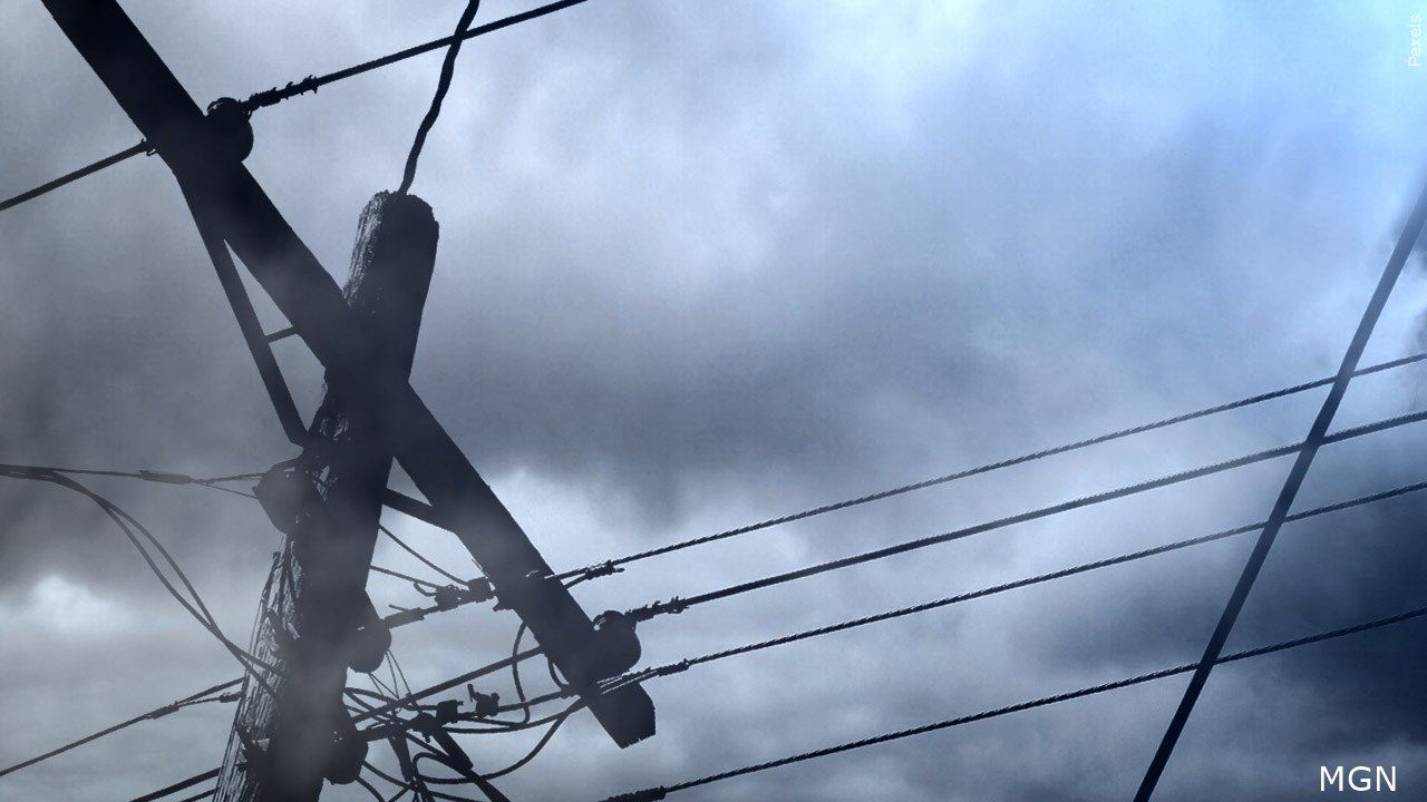 Kentucky Utility Companies Preparing For Potential Power Outages As   AA18ib98.img