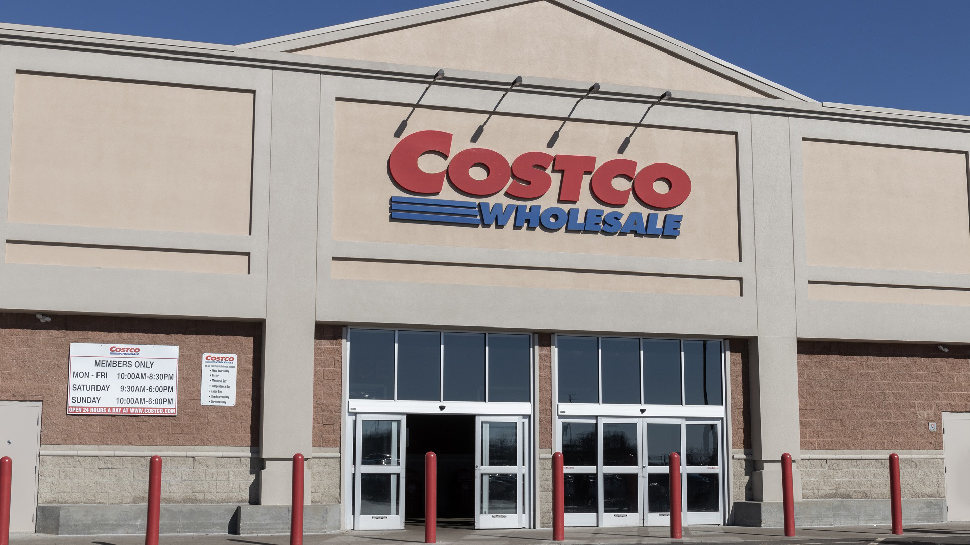 Costco 9 Best Clothing Deals in February 2024