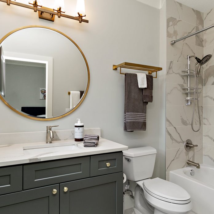 The Best Colors For Small Bathrooms   AA18n68p.img