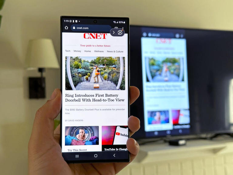 Samsung's Smart View screen mirroring. Nelson Aguilar/CNET