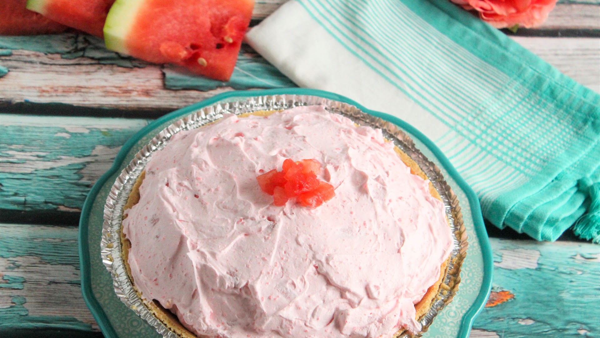 Want a fresh, fruity, and sweet no-bake dessert for summer? Creamy ...