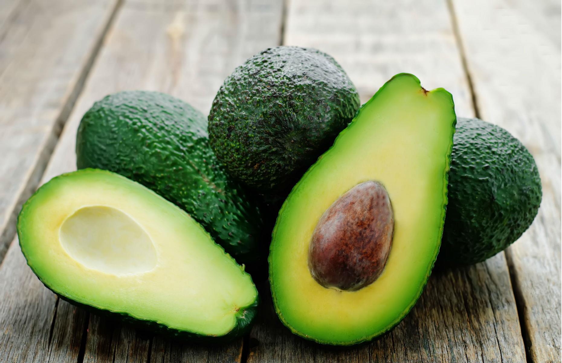 These foods should NEVER be stored in your refrigerator