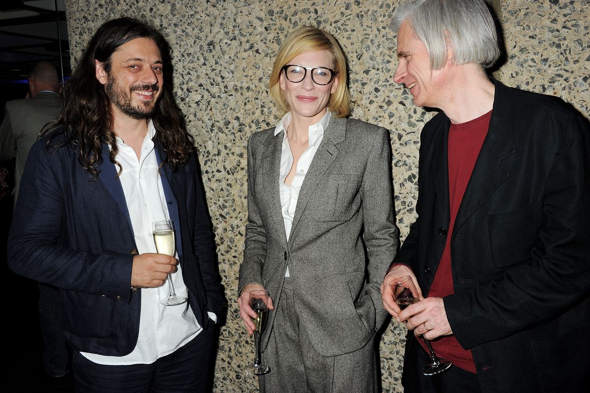2012: Smiling with Friends
