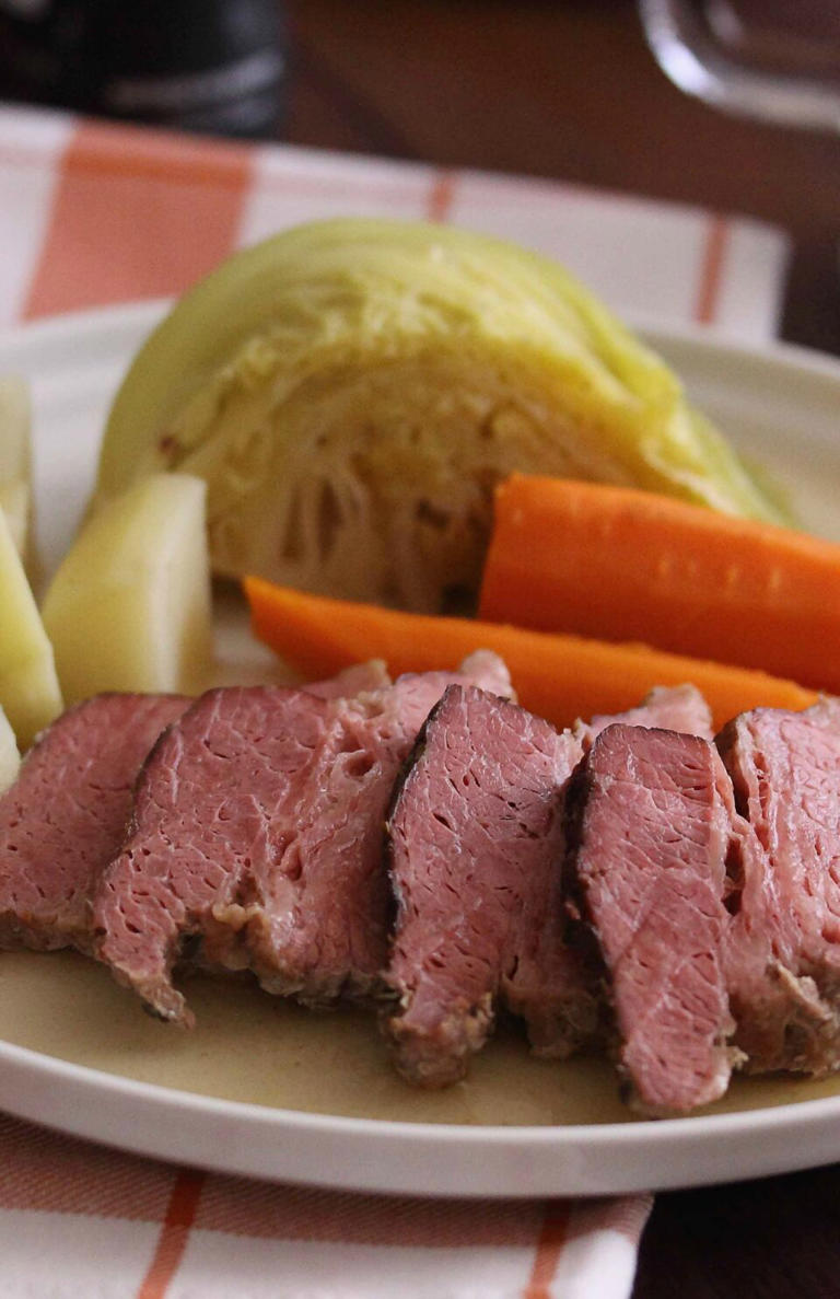 Corned Beef With Parsley Sauce
