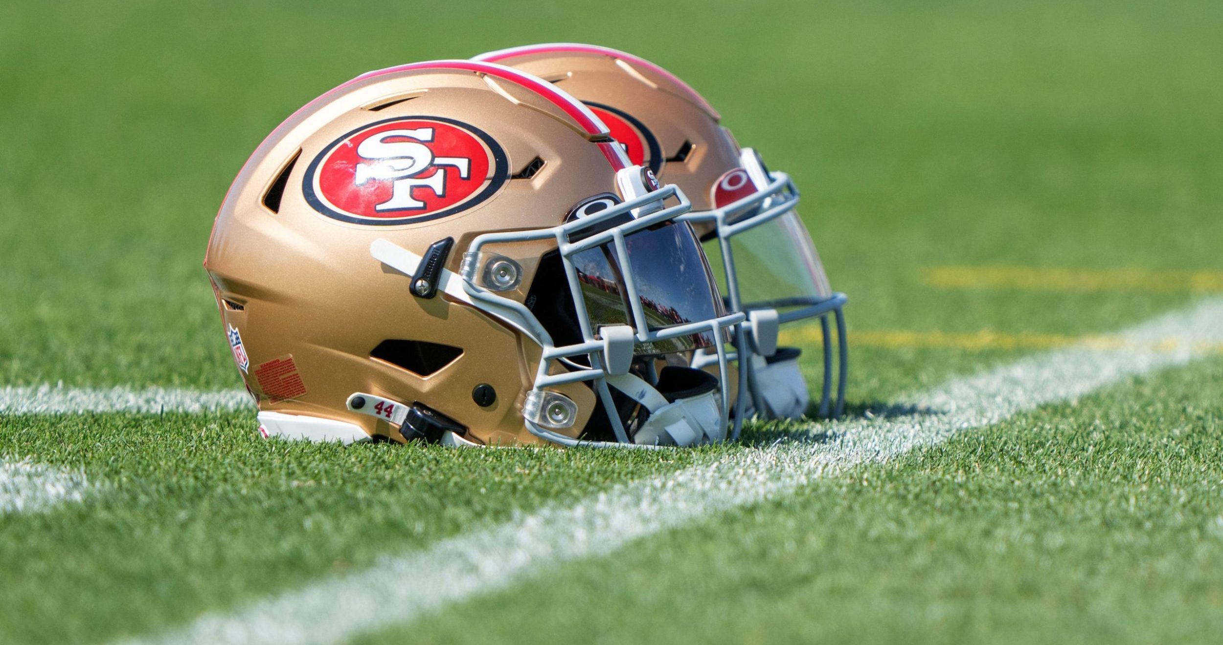 49ers reveal ‘leader in clubhouse’ for starting qb