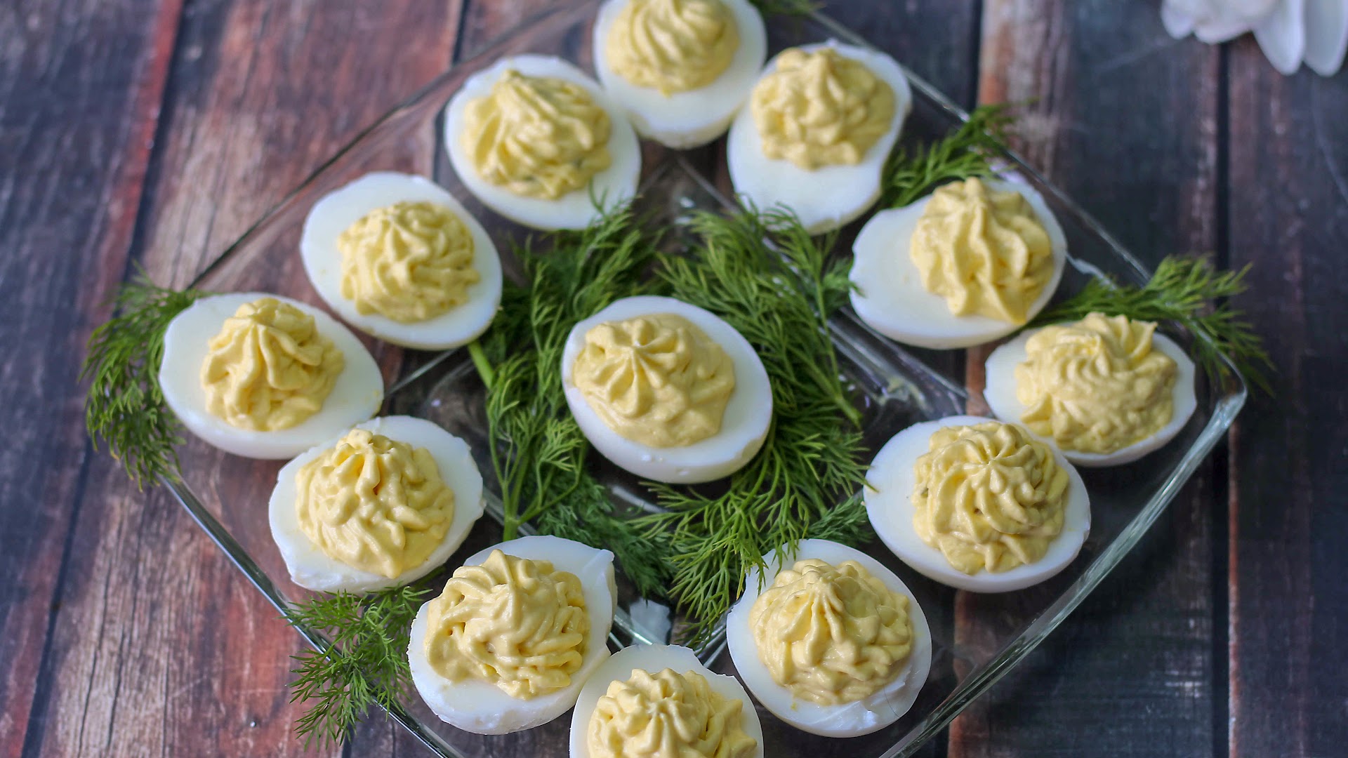 These Southern Deviled Eggs Remind Us Of Childhood