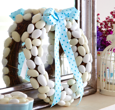 Here's How To Make An Easter Wreath For Your Front Door