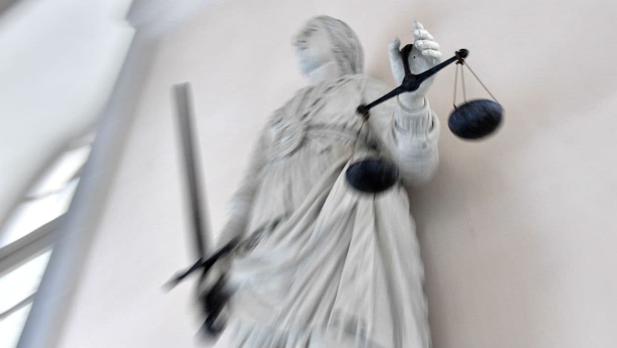 le procureur de cahors va être jugé en juin pour violences conjugales