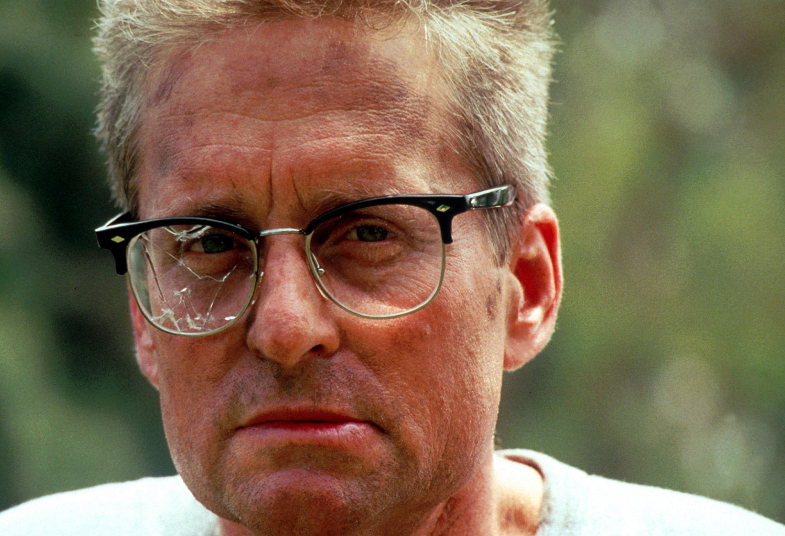 С меня хватит 1993. Falling down 1993 poster.