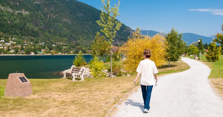 18 Pretty Towns To See In Canada's British Columbia