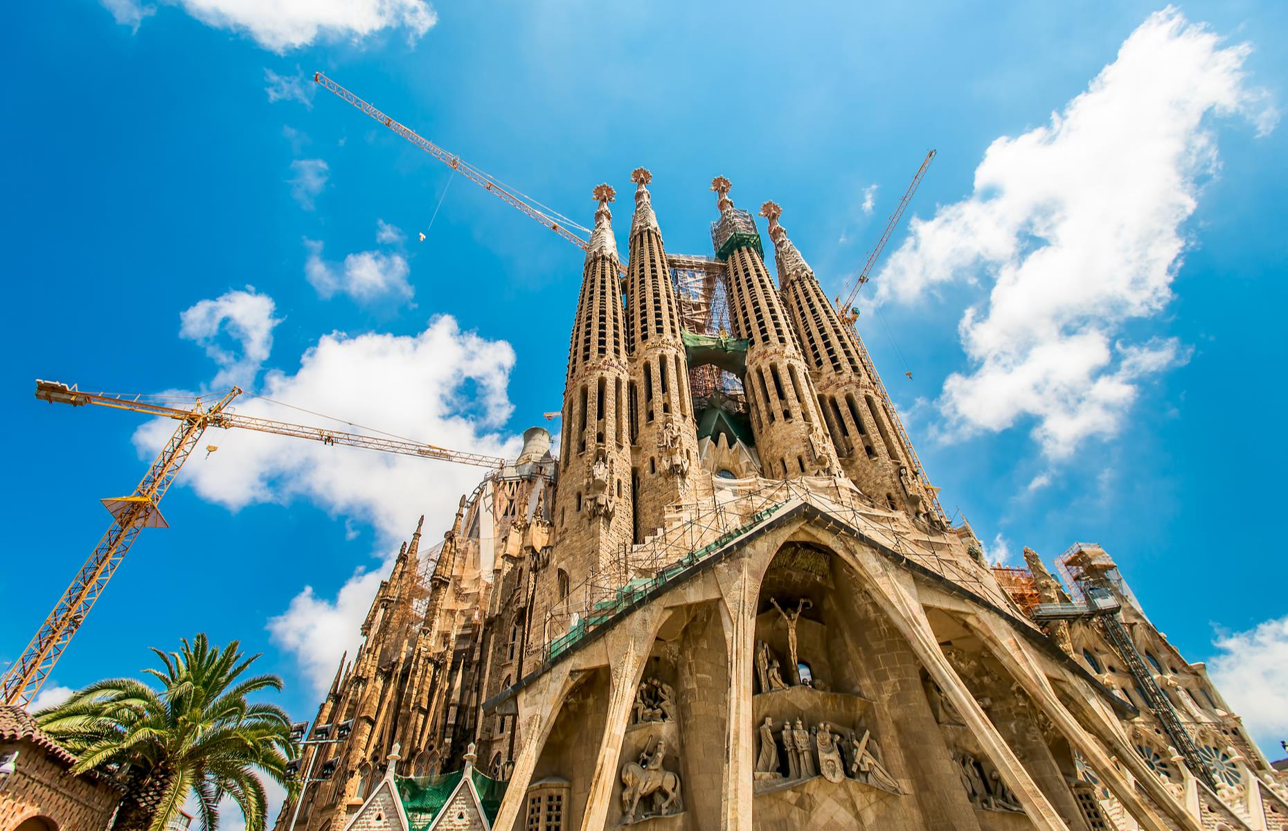 Incredible but unfinished landmarks around the world