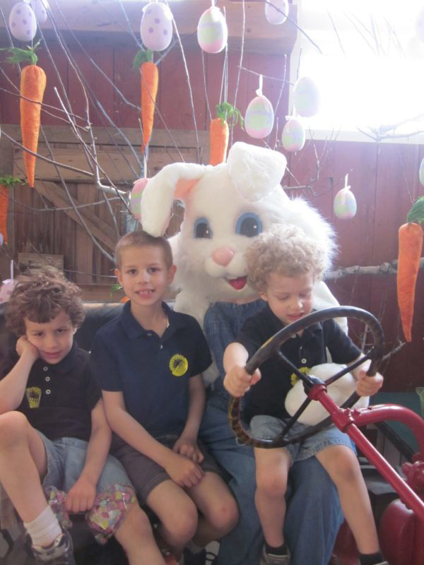 SMILE! Easter Bunny Pictures Near Me & You in NJ 2023