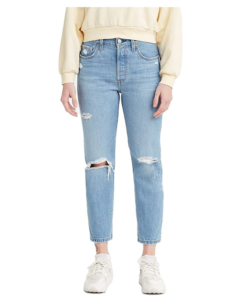 Bestselling Amazon Jeans to Add to Your Cart