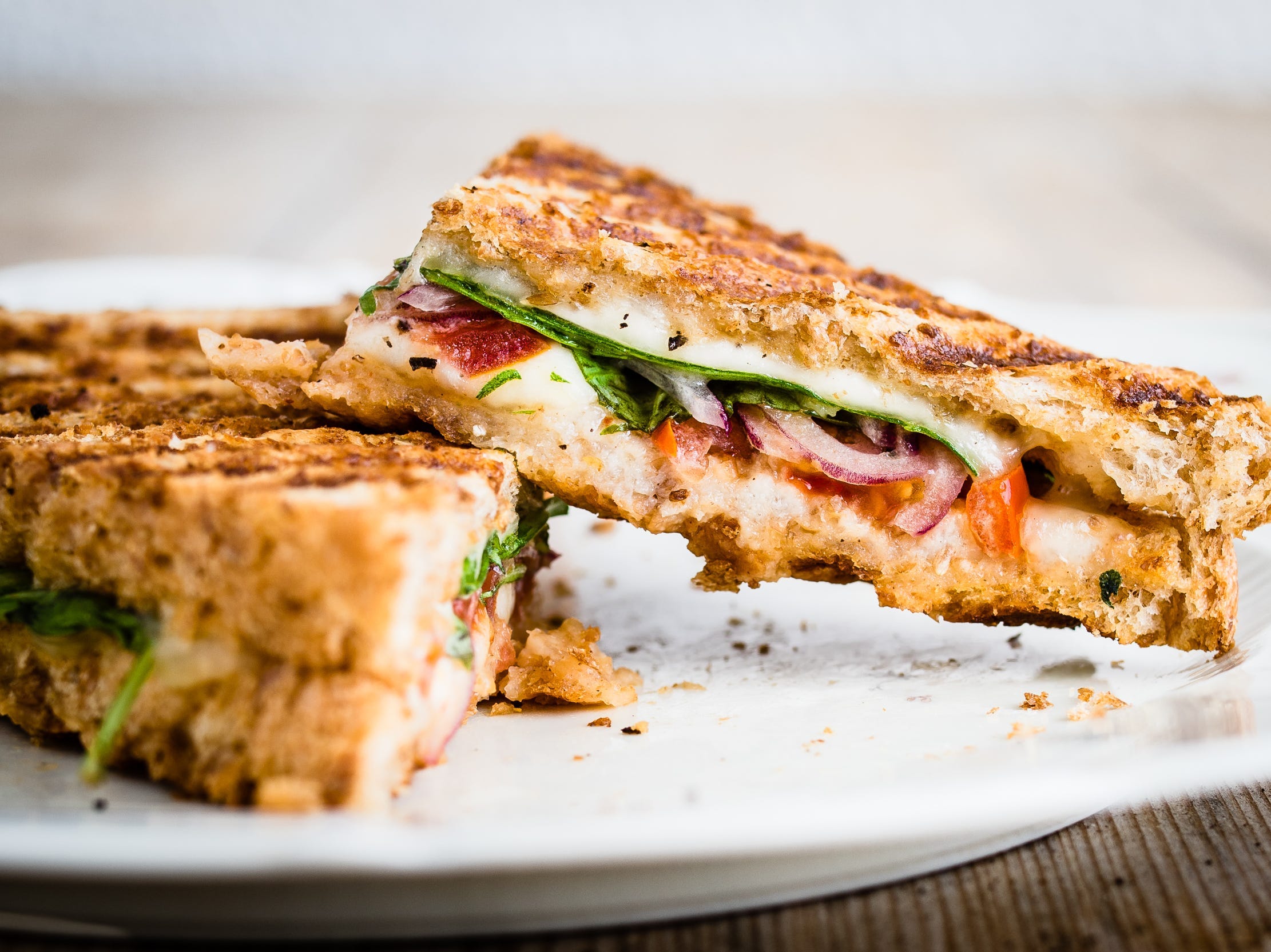 20 easy ways to make grilled cheese sandwiches better using things you