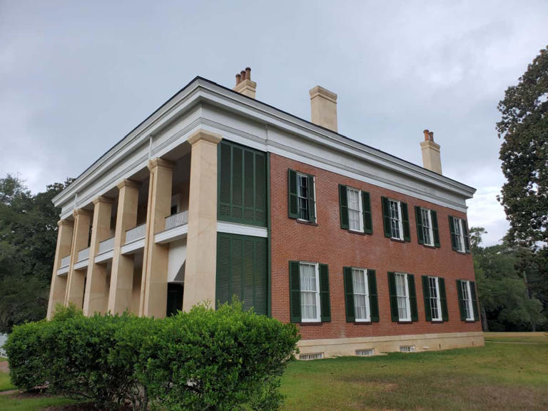 Epic Guide to Natchez National Historical Park located in Mississippi! This guide includes history, things to do, where