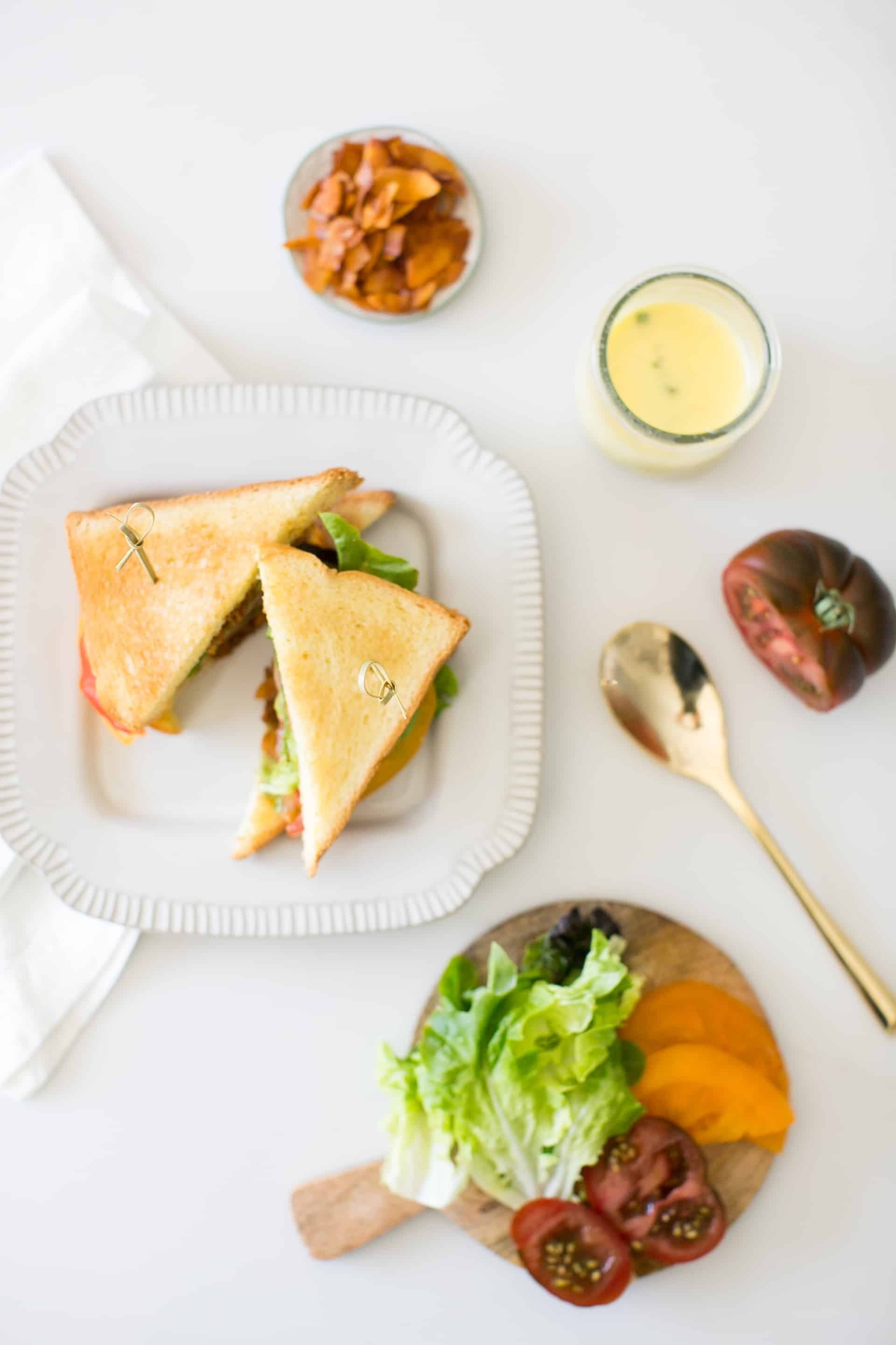 Use pre-made coconut bacon (or your favorite meat substitute) to make this soft-yet-crispy vegetarian BLT in no time. (via <strong><a href="https://helloglow.co/coconut-bacon-blt/">Hello Glow</a></strong>)