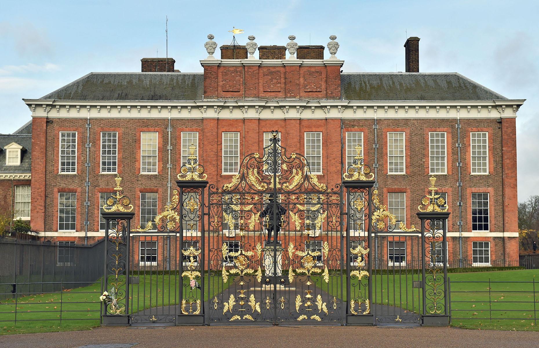 See Inside The London Palace That 5 Royal Families Call Home