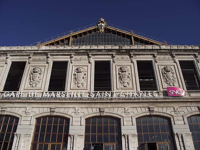 marseille: la gare saint-charles à nouveau évacuée en raison d'un bagage abandonné