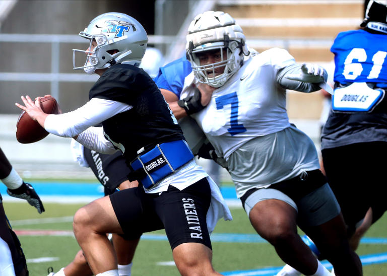 Why Vanderbilt football's Zaylin Wood decided to transfer from MTSU