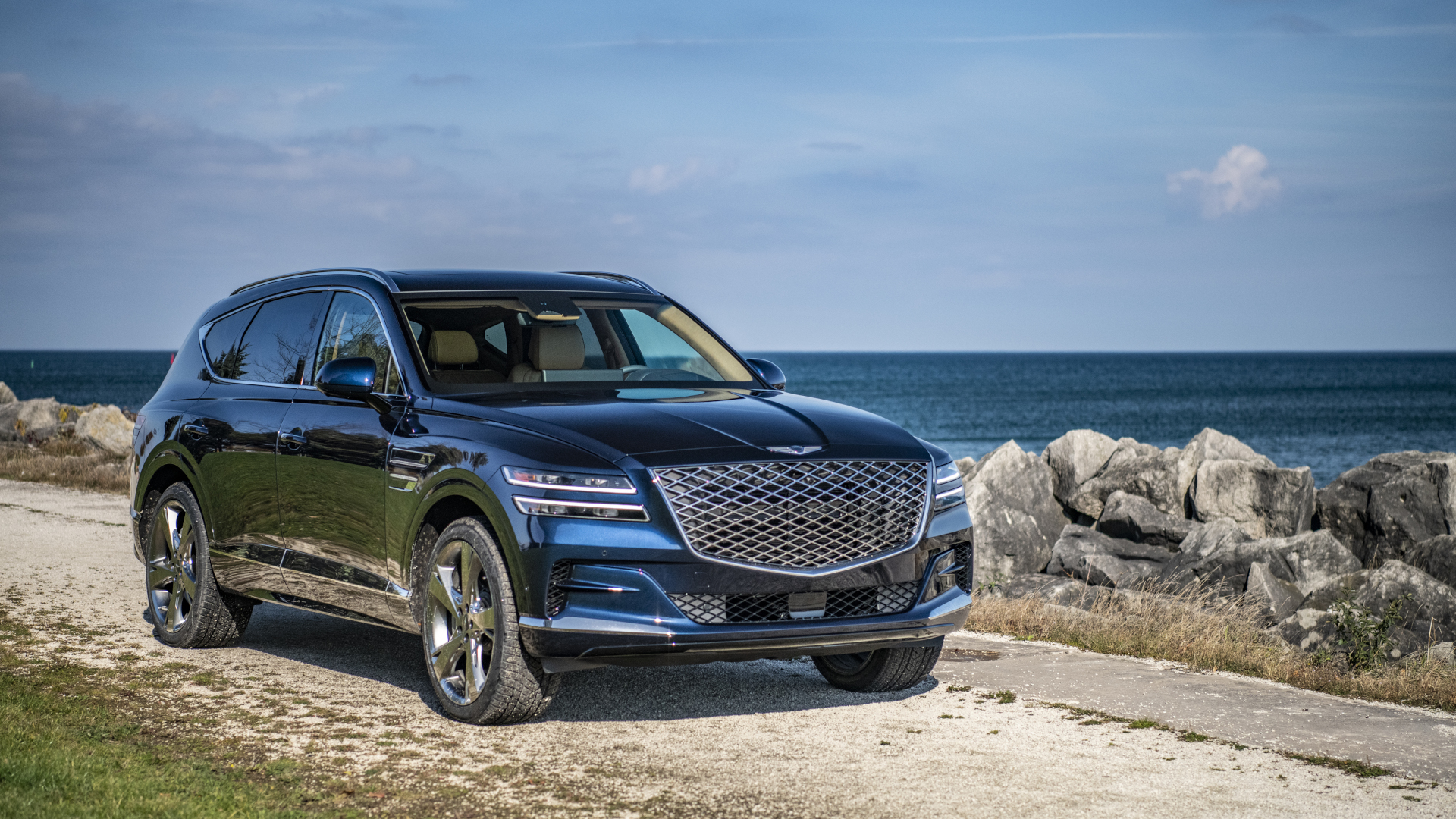 Auto experts say stop buying 6 luxury cars immediately<br><br>