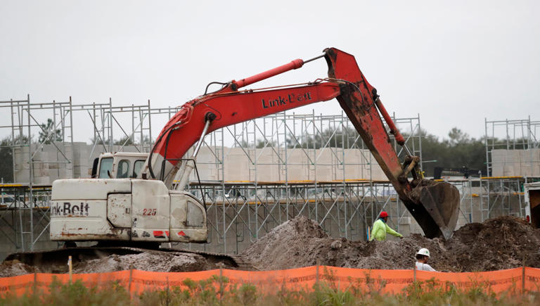 Cape Coral's Premier Historic Gemstone, The Yacht Club, Will Be Gone By 