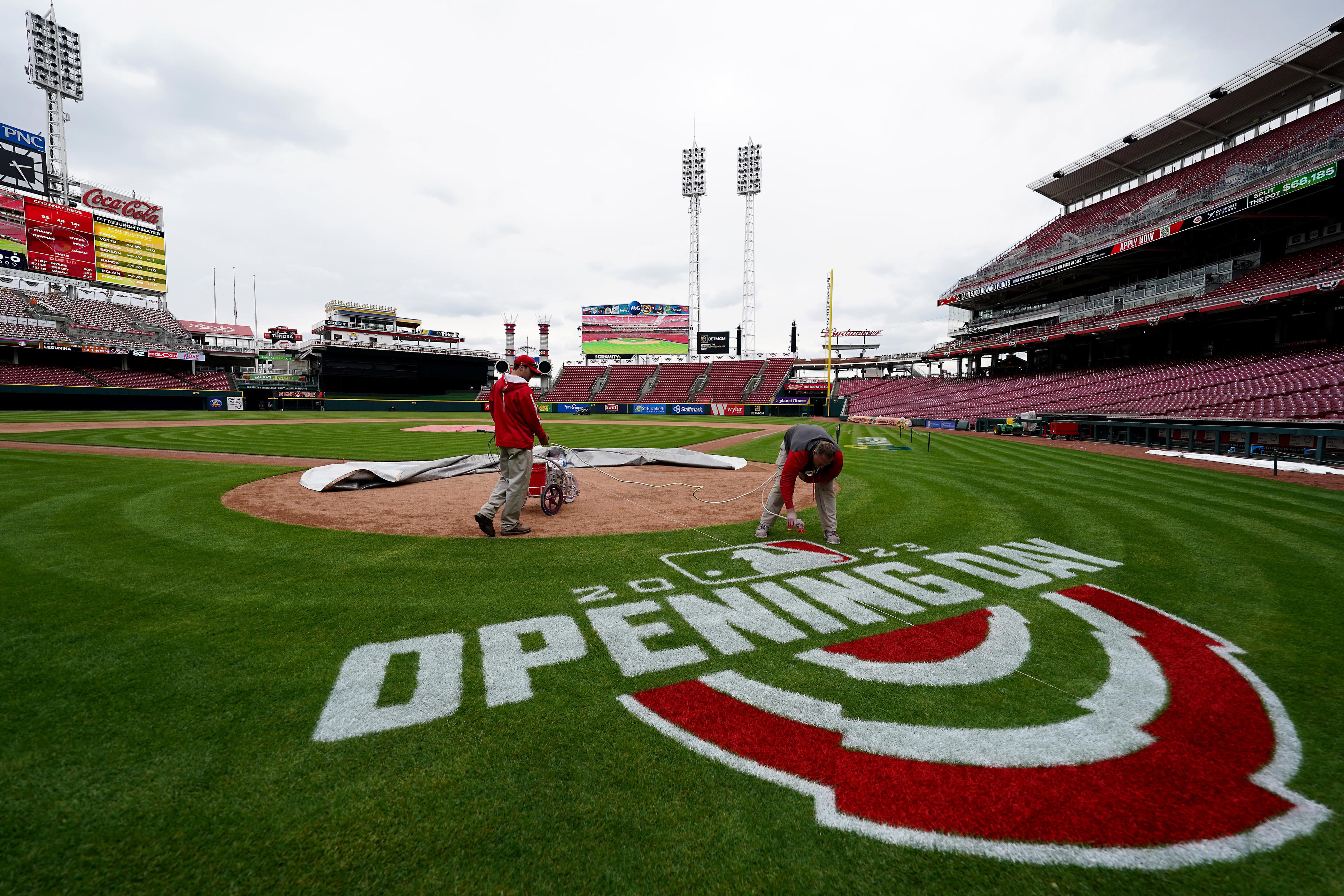 Opening Day 2024 Cincinnati Reds - Sib Lethia