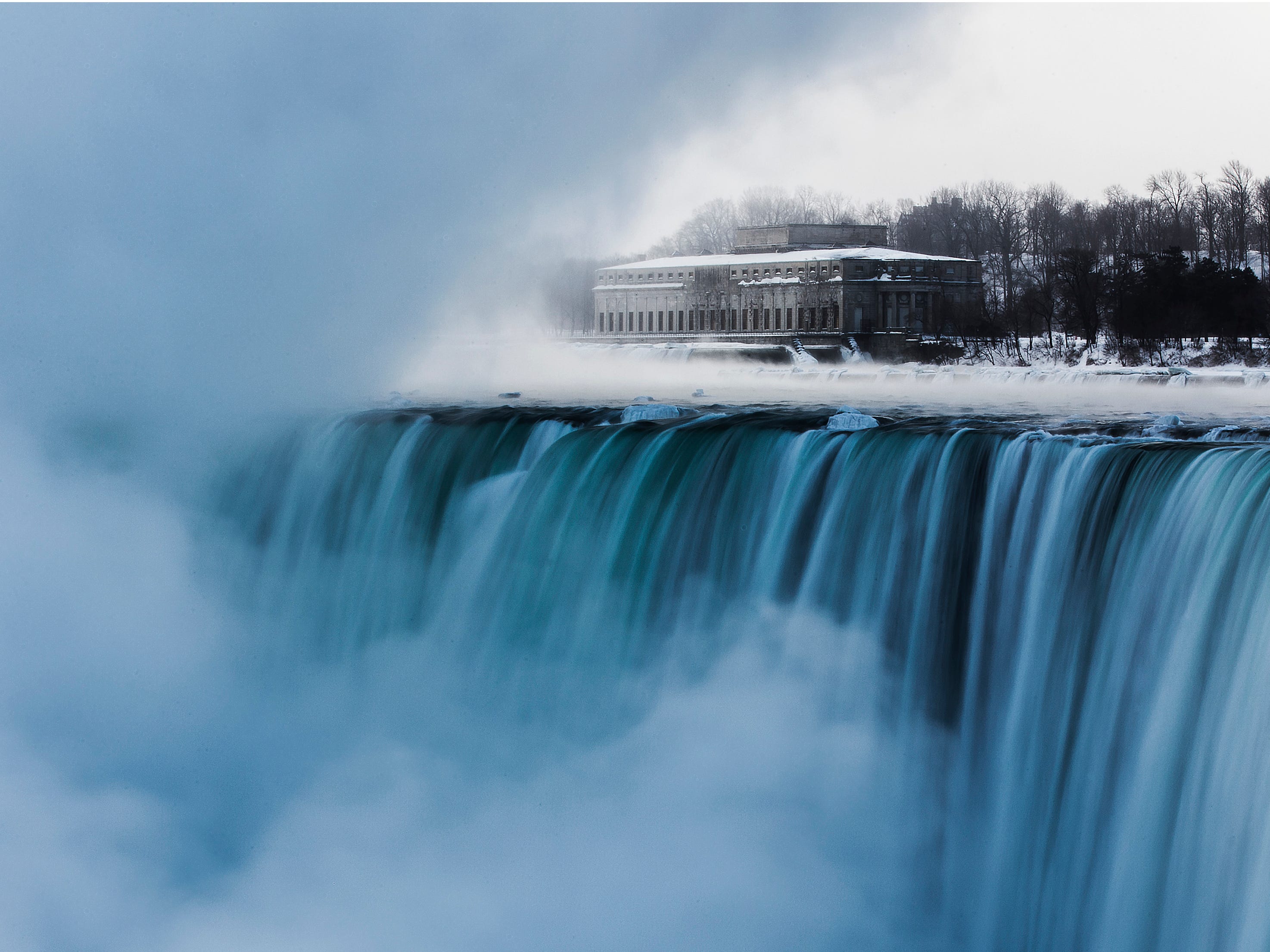 <p>The waterfall flows with <a href="https://www.niagarafallsusa.com/planning-tools/about-niagara-falls/fun-facts/">more than 700,000 gallons of water per second.</a></p><p>Niagara Falls was ranked #81 in <a href="https://www.sentiment-index.com/most-loved">Tourism Sentiment Index's 100 Most Loved Destinations Around the World</a> in 2023.</p>