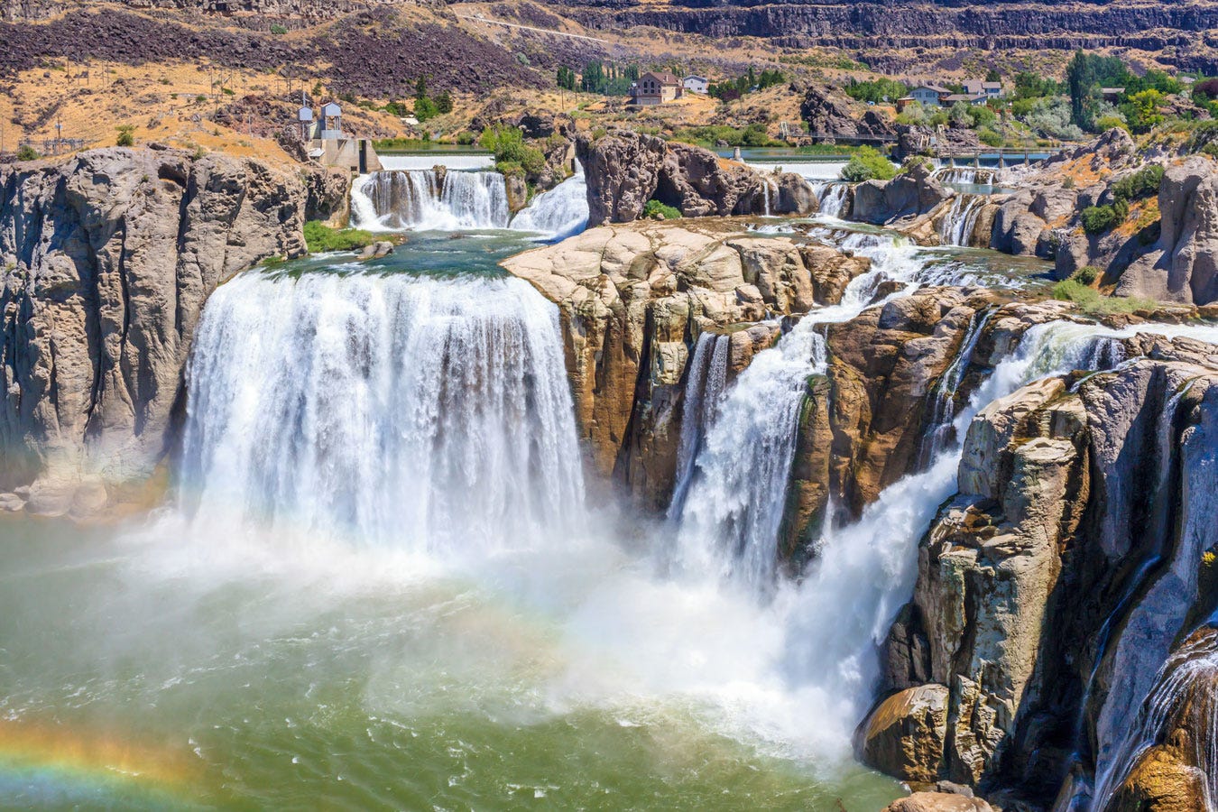 <p>Insider named Shoshone Falls one of <a href="https://www.insider.com/best-waterfalls-in-the-us-2018-3">11 spectacular waterfalls in the US you need to see in your lifetime</a>.</p>
