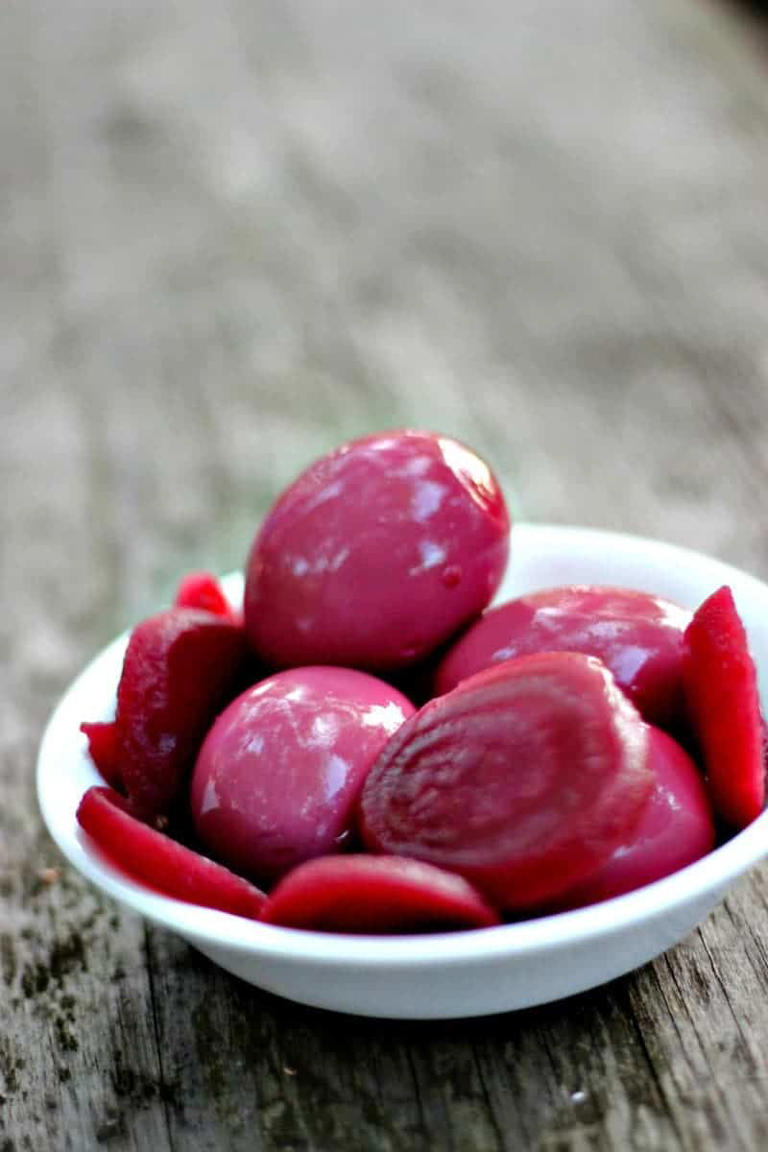 Amish Pickled Red Beet Eggs Recipe