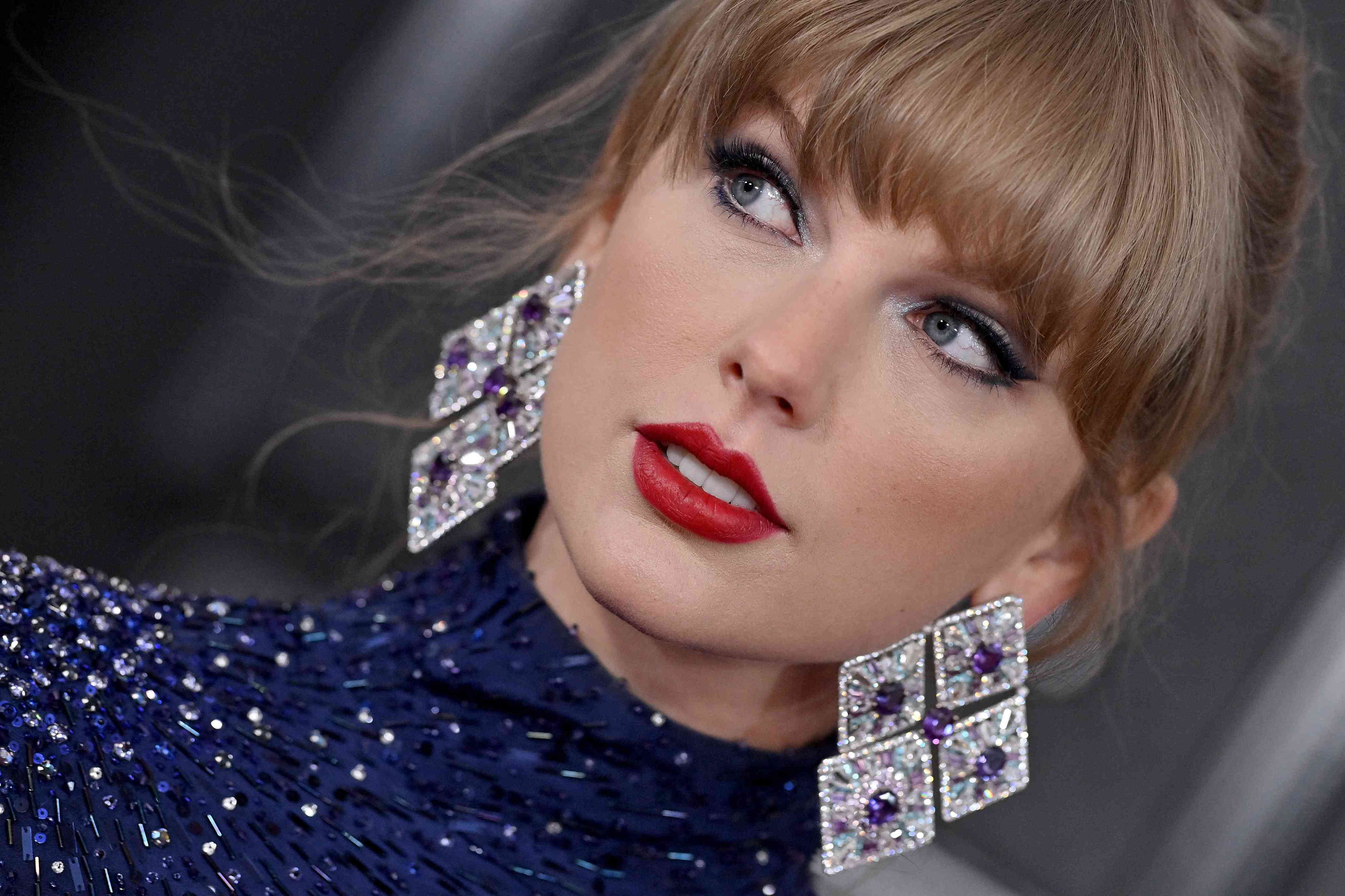 Taylor Swift Is a Billionaire—Swift's Net Worth and Business Empire
