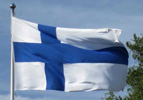 φινλανδία: η ευρωπαϊκή ένωση θα πρέπει να βοηθήσει για να μπει τέλος στην εισροή μεταναστών από τη ρωσία
