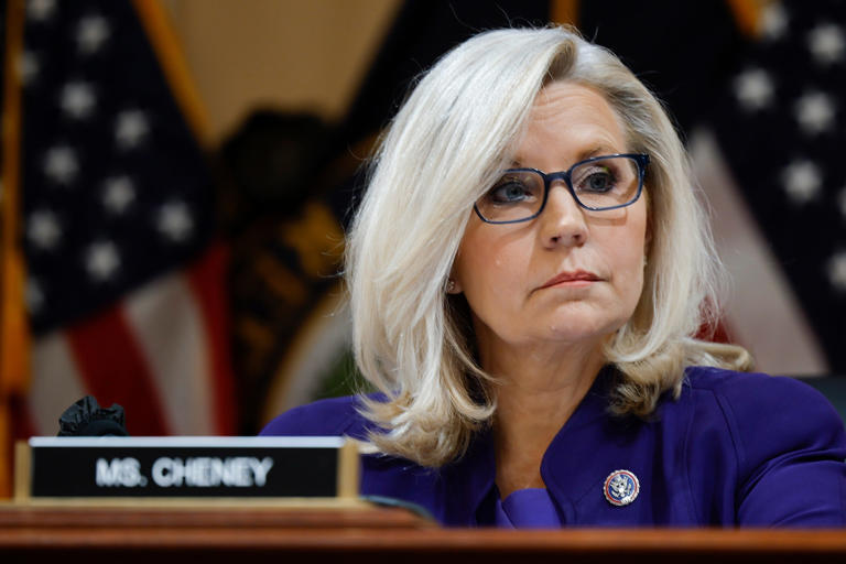 Everything to know about Liz Cheney's visit to Des Moines