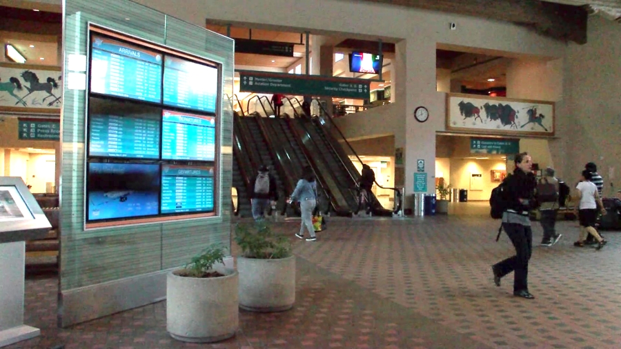 Emergency landing at Albuquerque airport leads to an unexpected act of