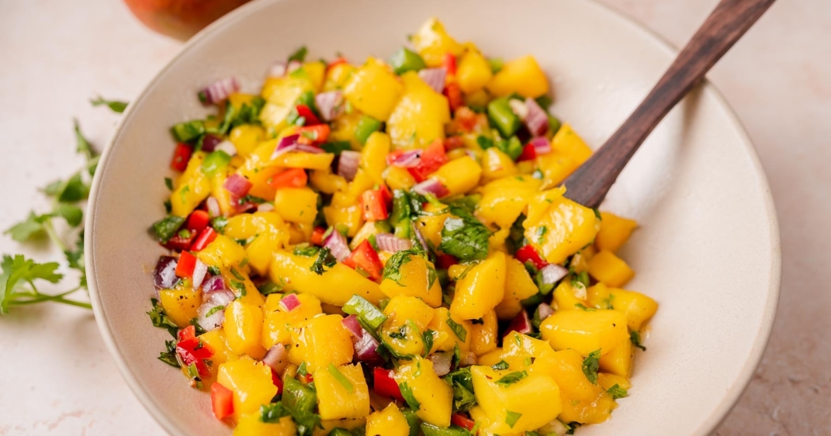 Fix Midnight Cravings With These 17 Easy Snacks