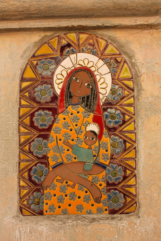 the-strange-history-of-the-black-madonna