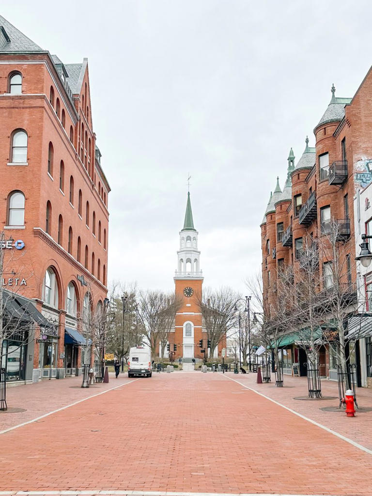 25 Best Things to Do in Burlington VT: Local Gems & Good Eats
