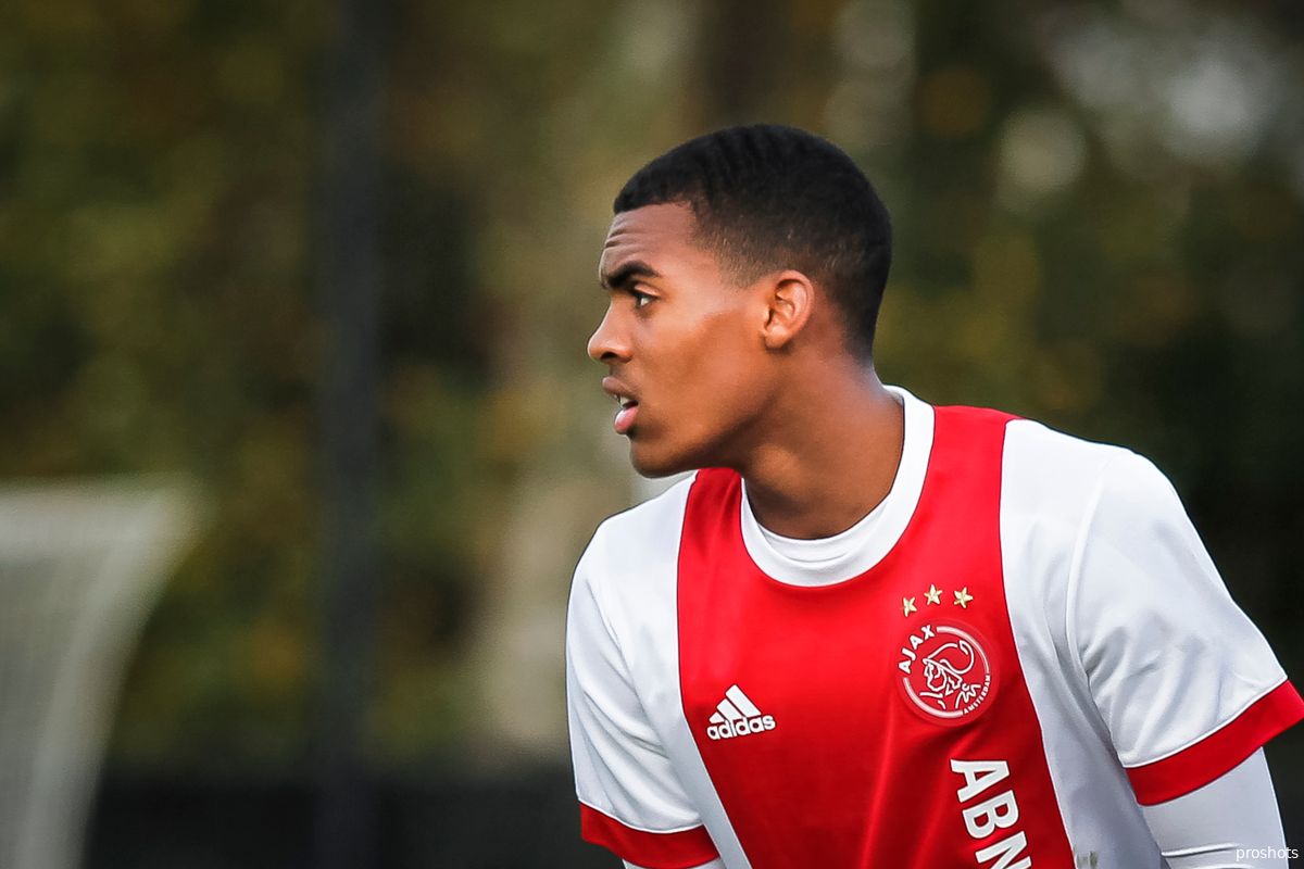 De Future Cup van Gravenberch ‘Heerlijk voetballen met en