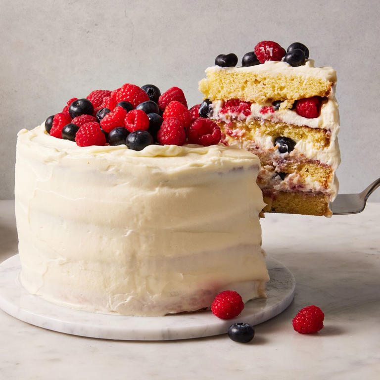 Perfect The Beloved Chantilly Cake At Home With This Recipe