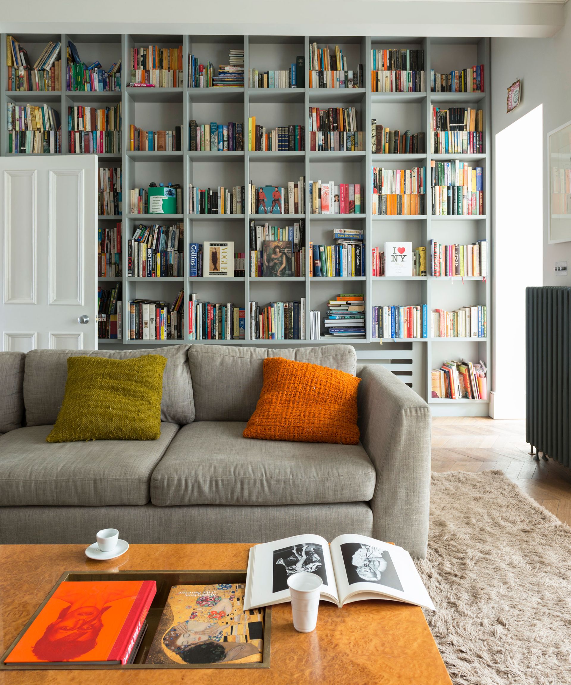 Living room shelving ideas – 16 beautiful ways to display books ...
