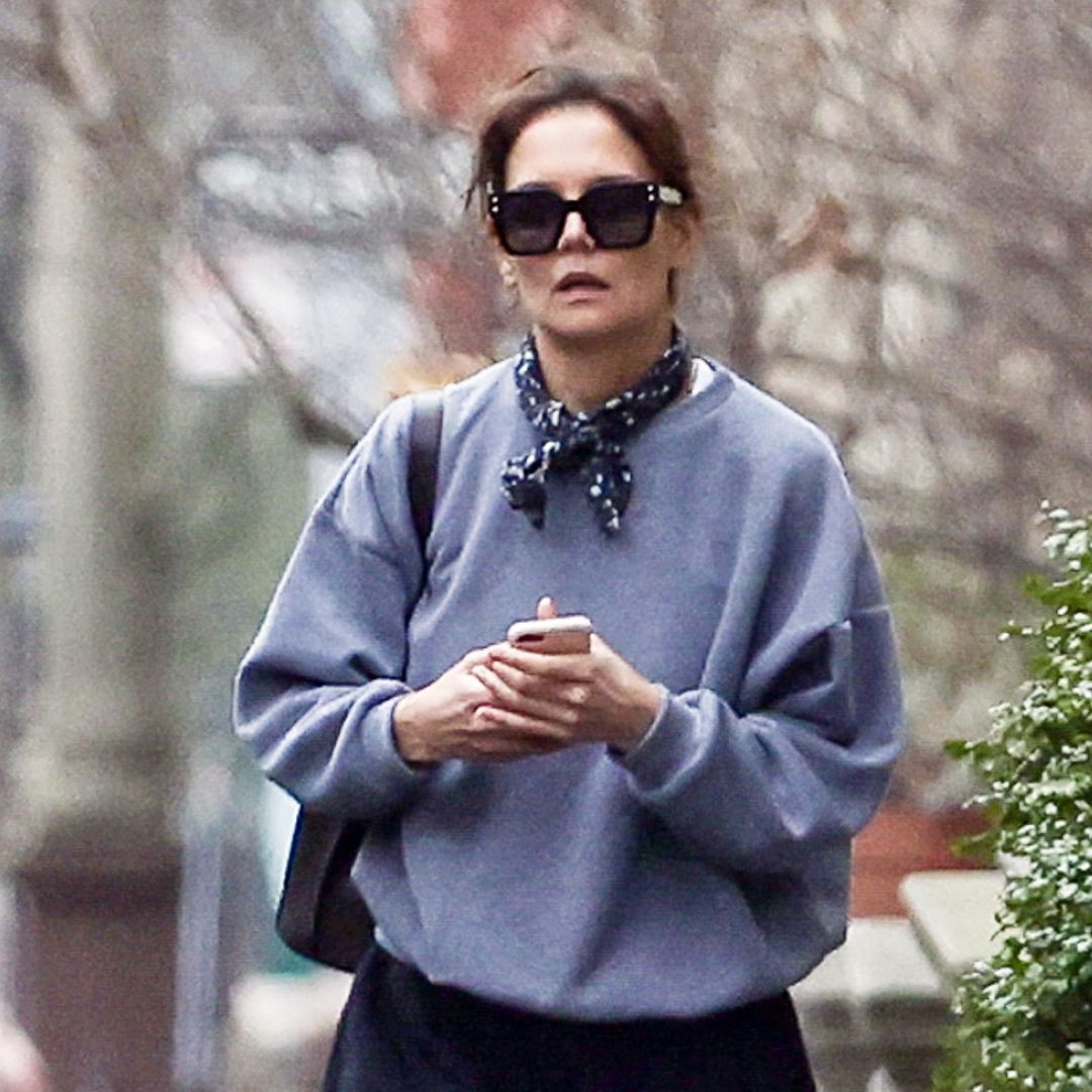 Katie Holmes Tricks Out Her Sweatshirt and BarrelLeg Pants Like an