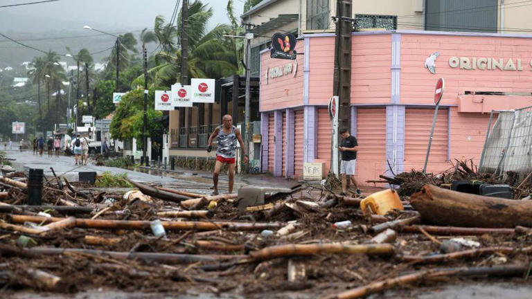 Three dead as 'brutal' cyclone sweeps through Reunion