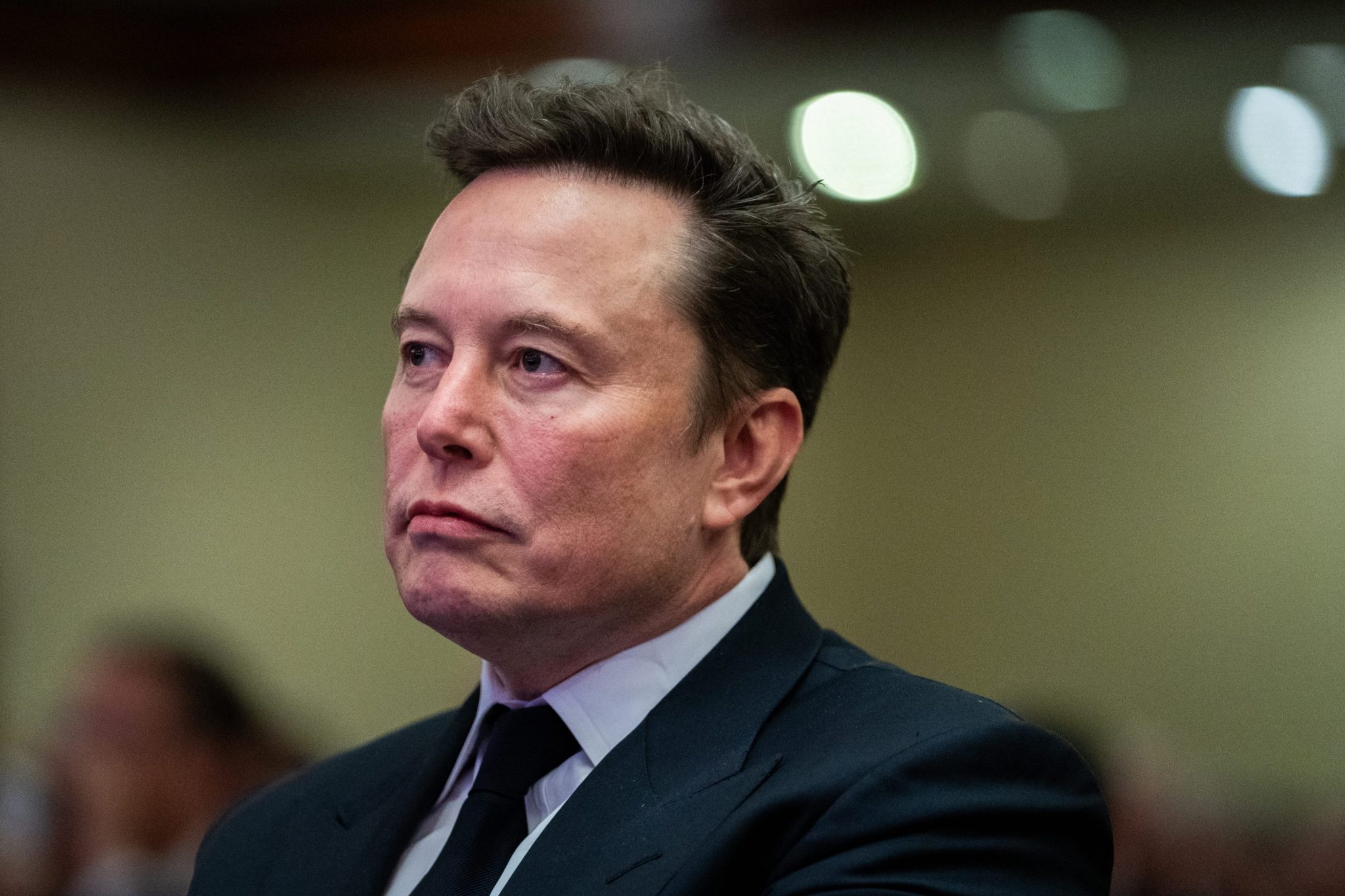 Billionaires earning $10 billion per day in January are suddenly watching  their net worth get wiped out—Elon Musk has lost $90 billion alone