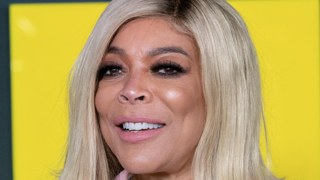 Wendy Williams calls 18K hospital unit 'suffocating'(01)