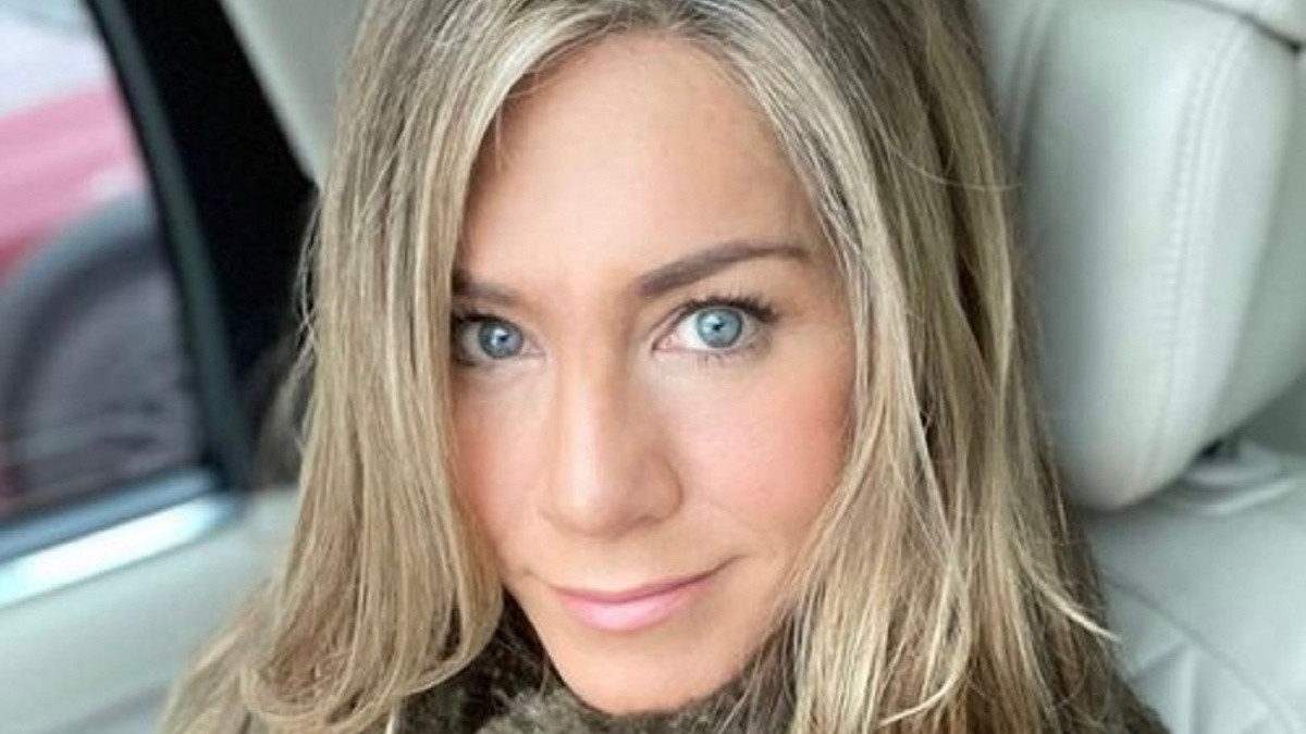 Jennifer Aniston, the secret to her ageless beauty at 56