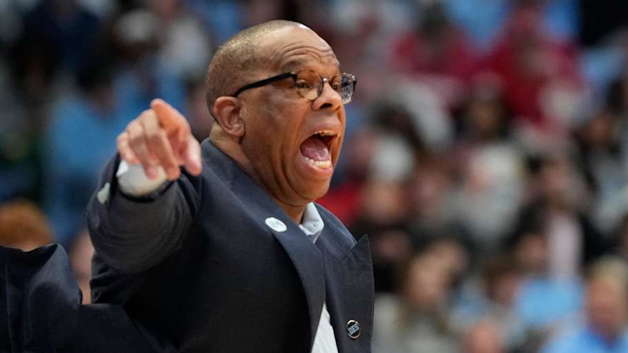 unc-basketball-only-two-spots-outside-forecasted-march-madness-field