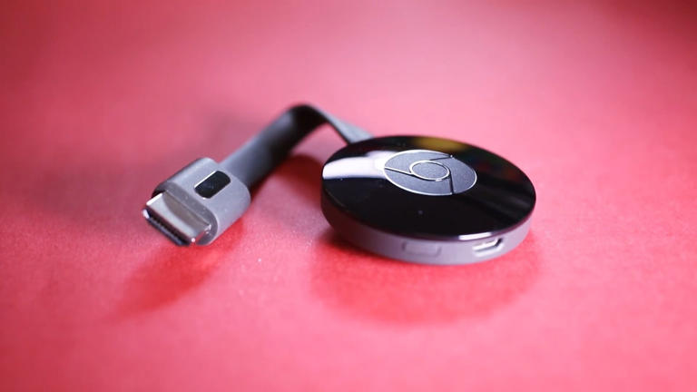 Chromecast 2 moldou o visual de gadget para streamings (Imagem: TecMundo)