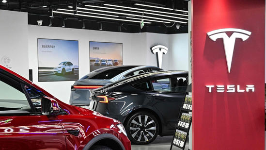 elon-musk-finalises-opening-of-tesla-showroom-in-mumbai-s-bandra-kurla