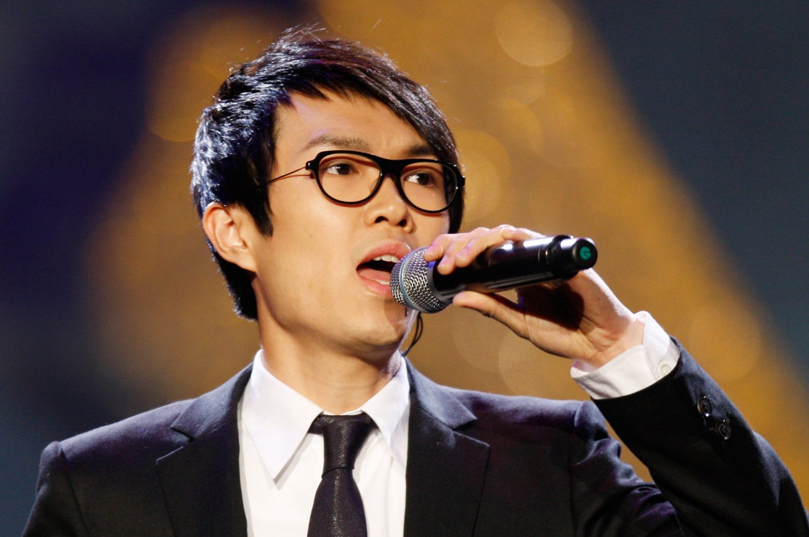 Pioneering singer-songwriter Khalil Fong dies aged 41 after &lsquo;relentless