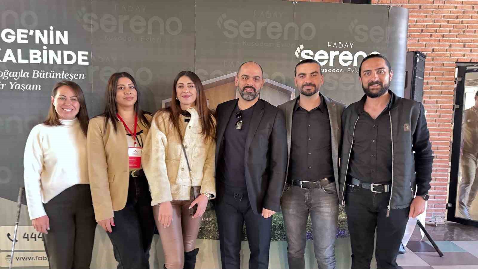 YENİ DÜNYA DÜZENİNE UYGUN OLARAK ÜRETİLEN KUŞADASI’NDAKİ FABAY SERENO EVLERİ DÜZENLENEN TÖRENLE TANITILDI.